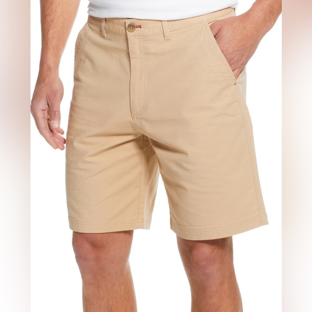 NWT Weatherproof 9” Ottoman Short